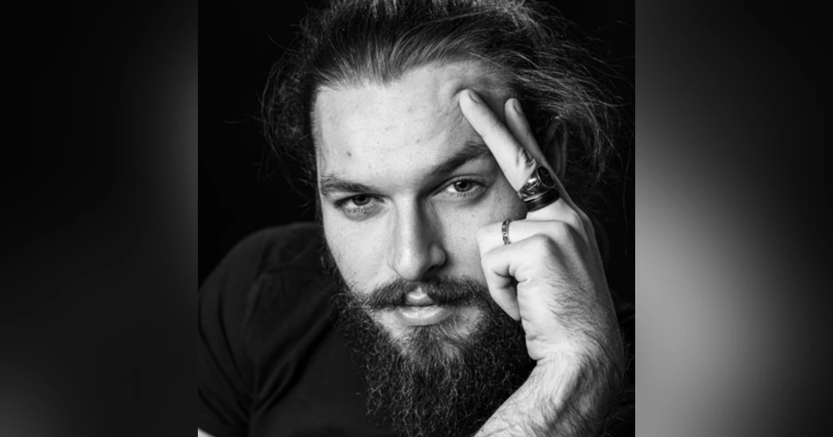 #176 Don't Let Negative Opinions Effect Your Dreams - Izydor 'Izzy' Lobacz