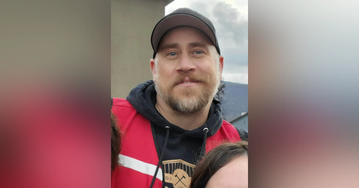 Crisis on the Ground: Public Outreach and Personal Recovery | The mental toll on emergency responders with guest Lloyd Piehl and host Tim Conrad