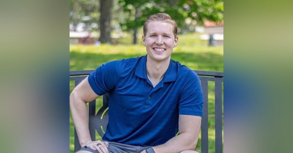 Living the dream with self improvement and business expert Alan Lazaros