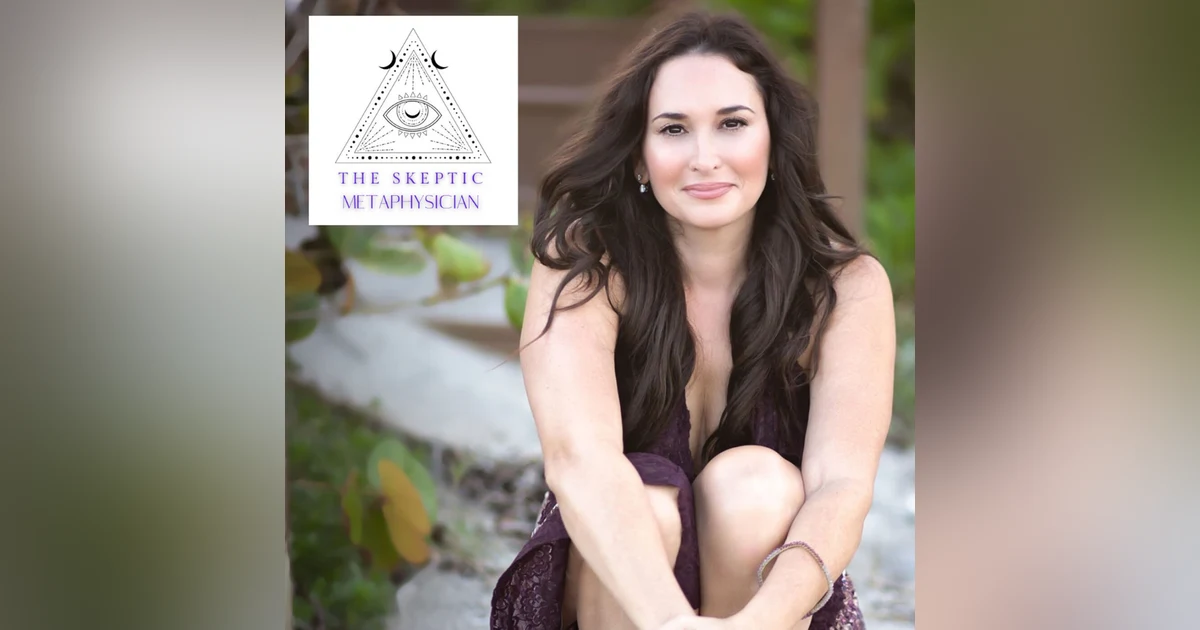 Clairvoyance & What It Means To Be A Conscious Channel with Hollywood Healer Laura Saltman