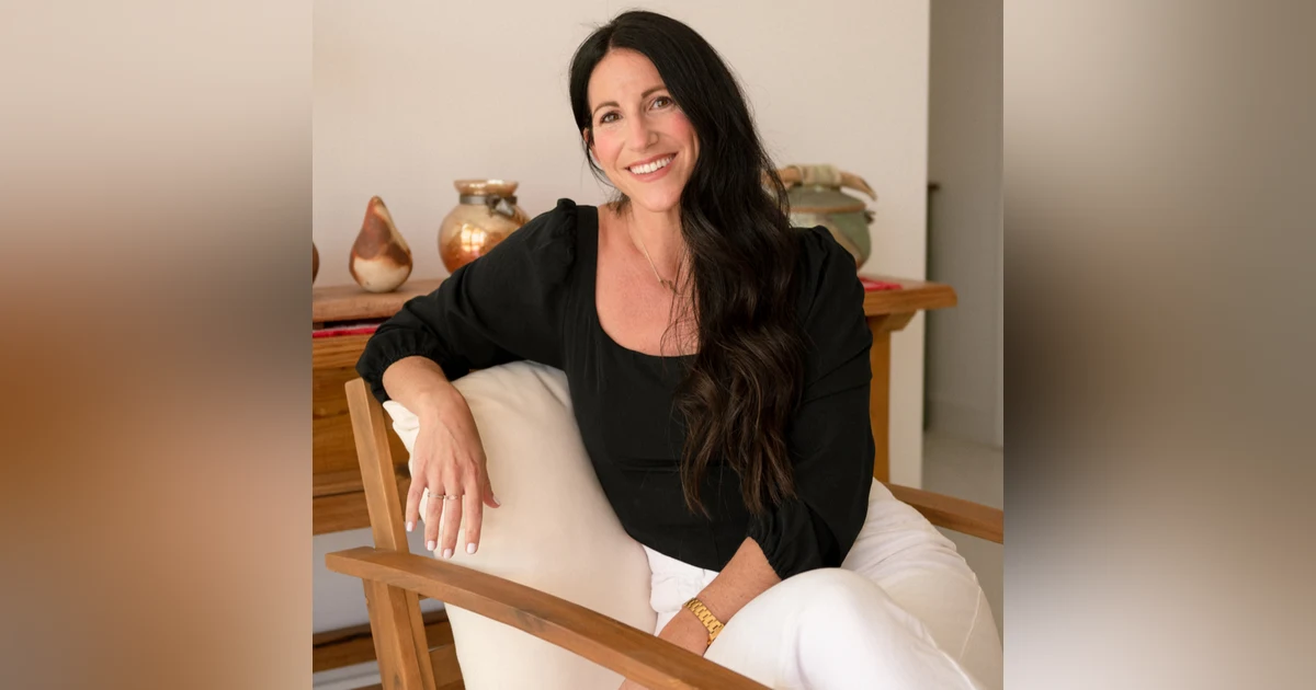 123 - Social Networking for Female Founders with Inbal Claudio, Founder of Like Minded Collective