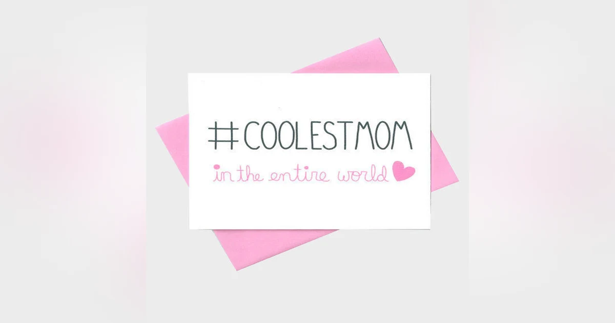 46: Pod 244 : Mom's Twitter