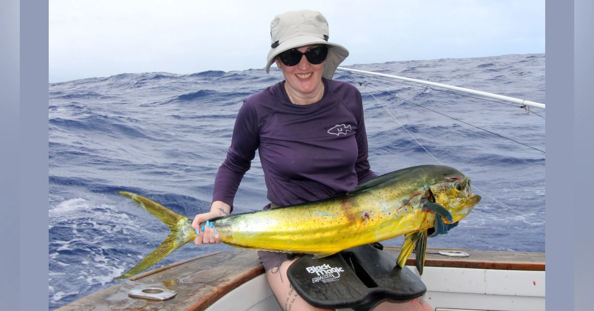 EP. 342 From Georgia to Samoa: Tracy English's Life-Changing Fishing Adventure