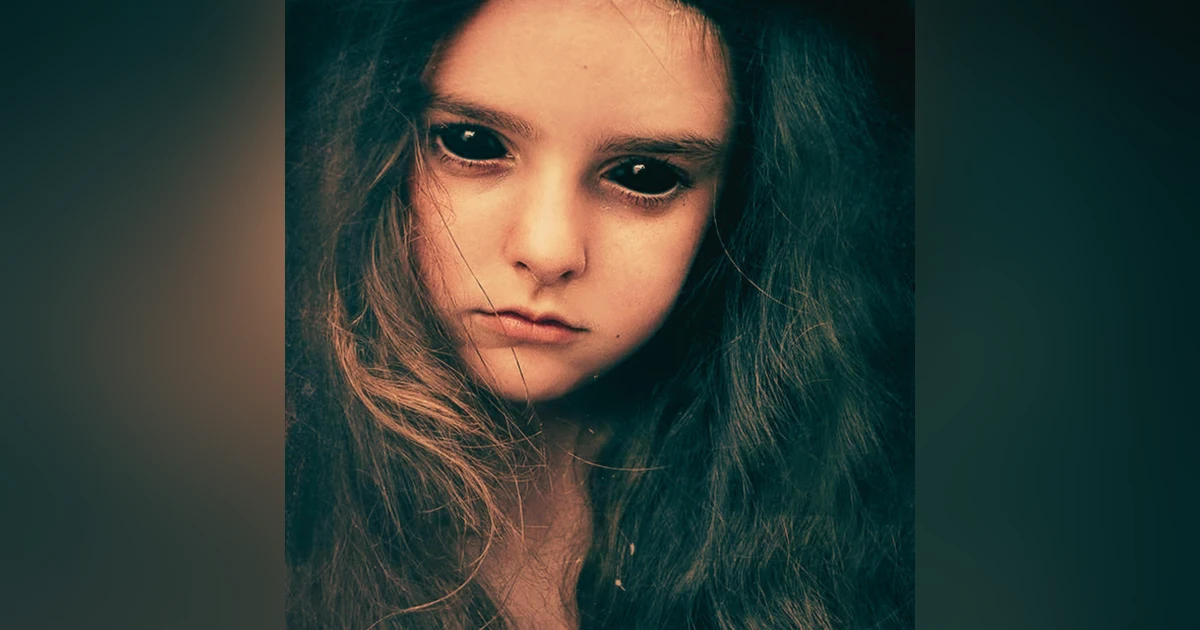 Chilling Police Encounters with Black-Eyed People