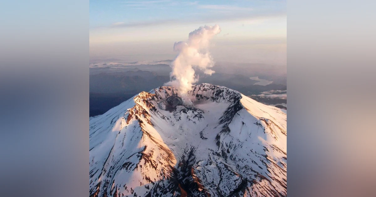 #40: Climbing Mount St. Helens