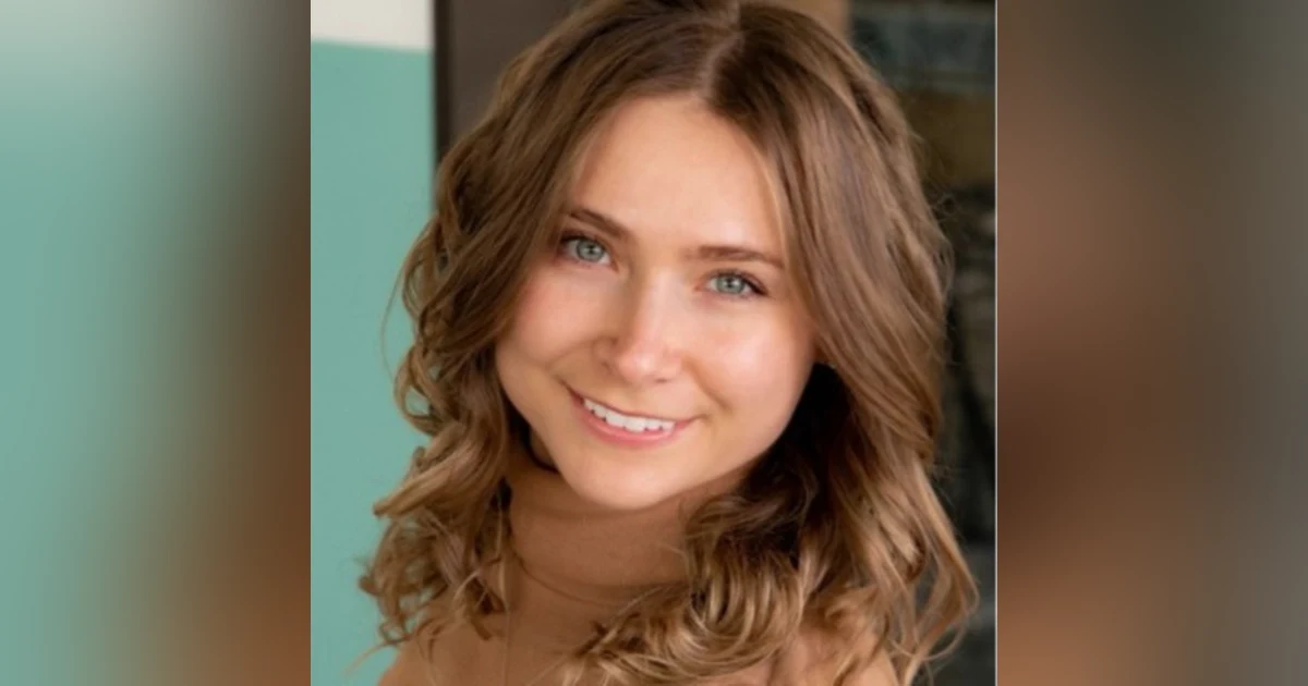 89 - Becoming an Entrepreneur in your Twenties with Angelina McEwen