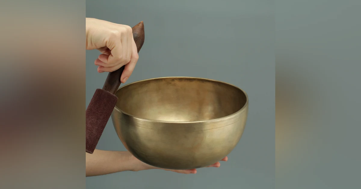 Experience Deep Relaxation with Peaceful Bowl Music and Guided Meditation