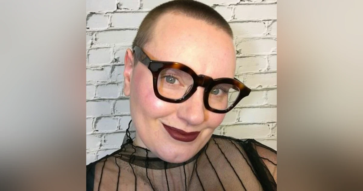 Fierce Fatty Victoria Welsby Helps People Love The Body They're In