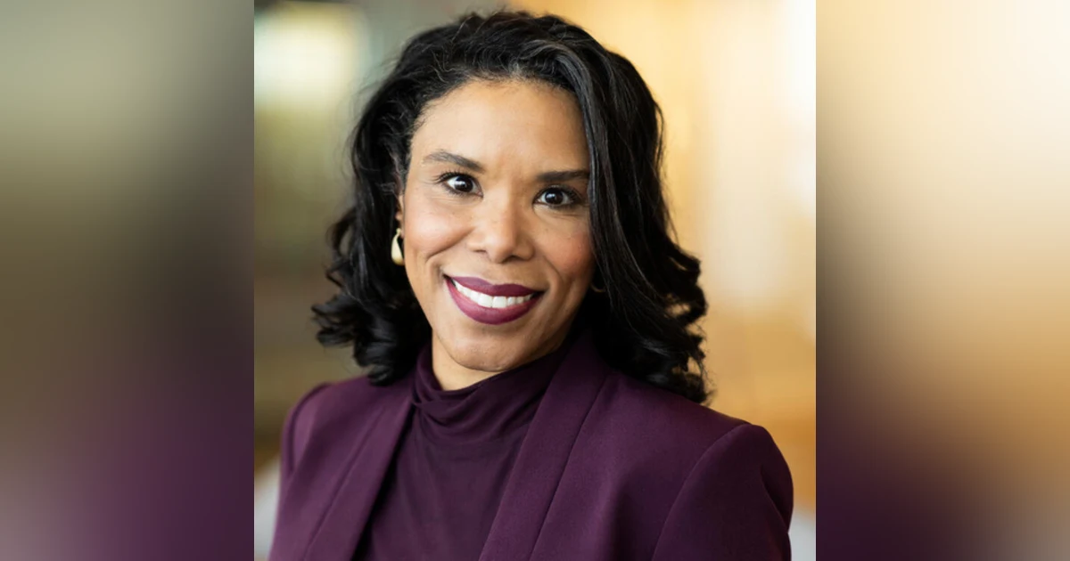 039 - How You Center Love and Women in Philanthropy as Senior Advisor at Pivotal, with Dr. Nicole Bates