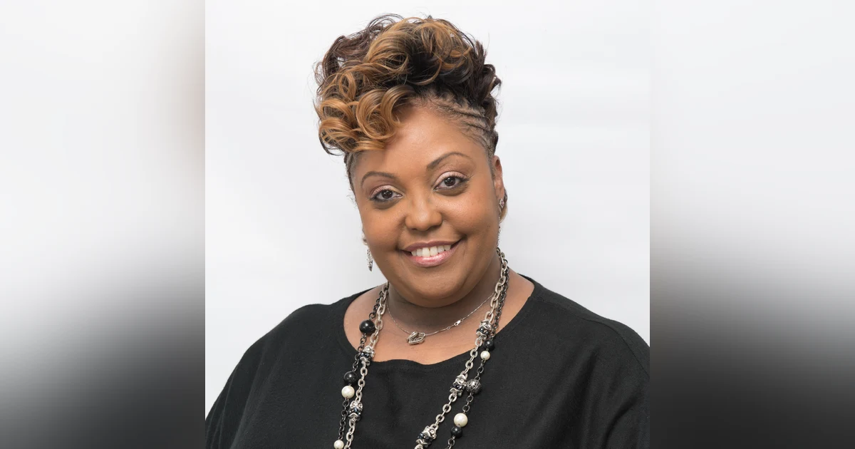 Rev Melissa Hayward Tucker Faith Overcoming Addiction's Chains