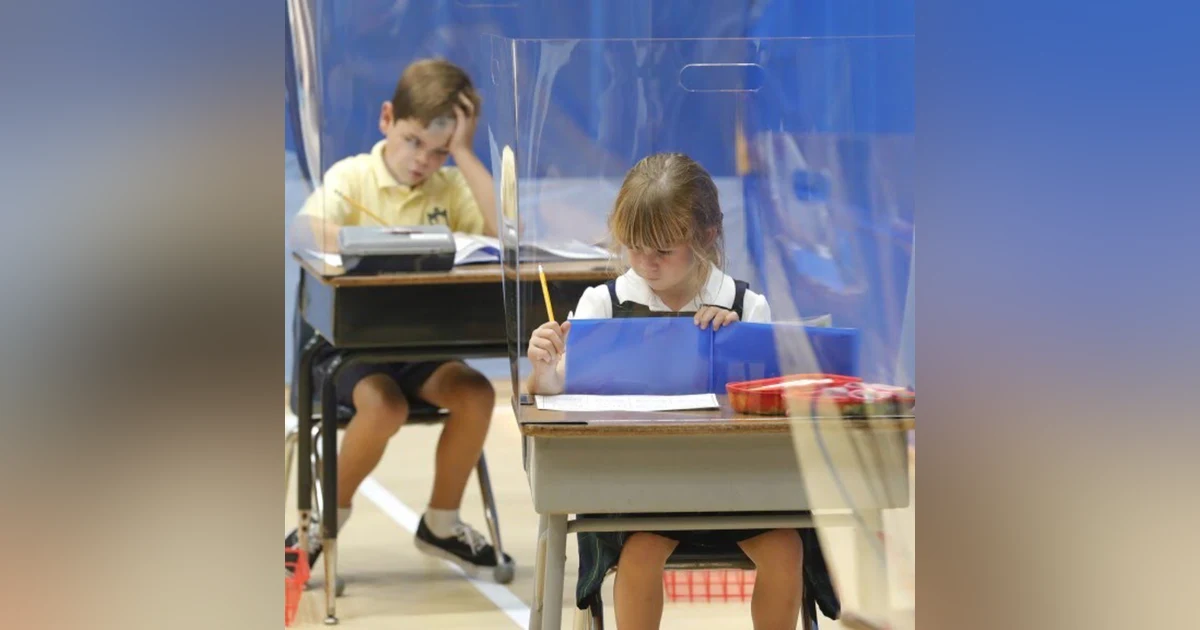 Let our kids go back to school !