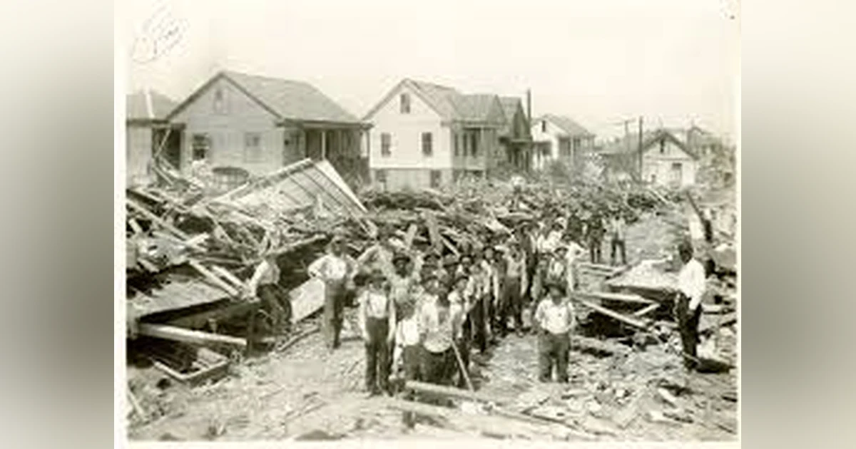 BEST OF 1001 HEROES #3 OF 447  THE 1900 GALVESTON HURRICANE (PT 1) WITH NEW INTRO