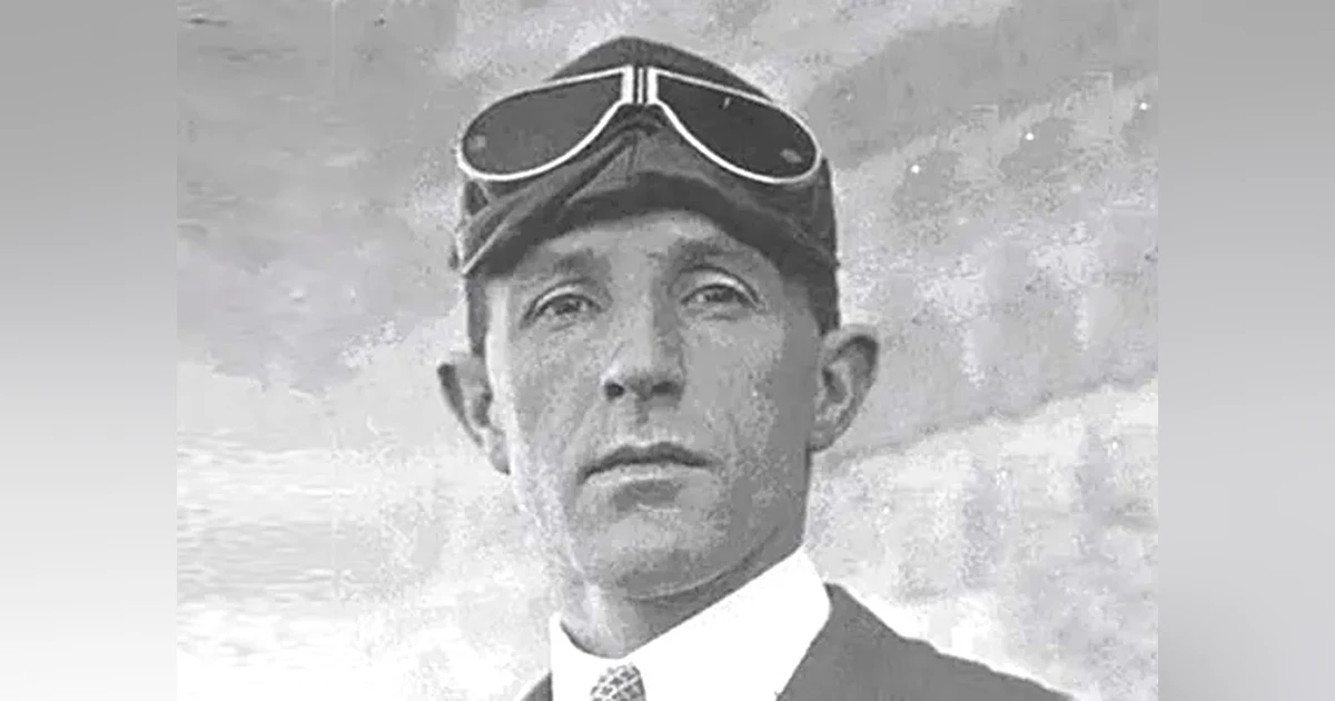 From WW1 ace fighter pilot, to starting Australia's very first airline