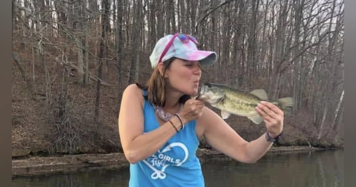EP. 202 New To Fishing, but She Is Absolutely Hooked! Meet Fancy Pants Fishing Kat Jones.