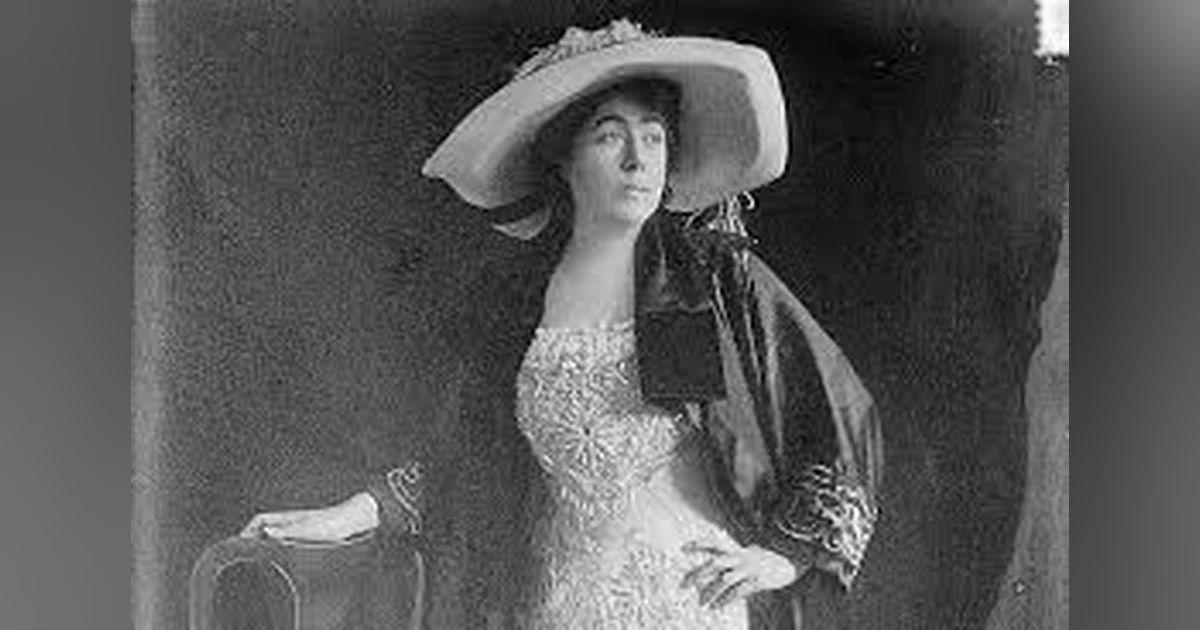 "UNSINKABLE" MOLLY BROWN