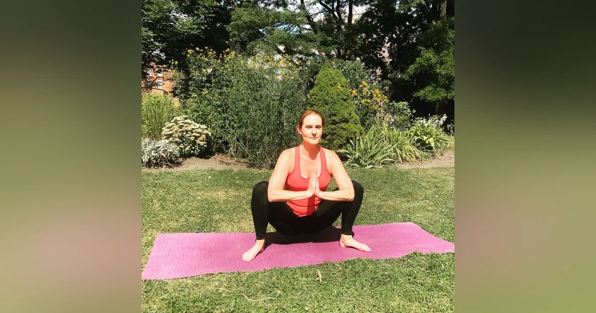 #189 Sacral Chakra Emotions Meditation - Sarah Bright