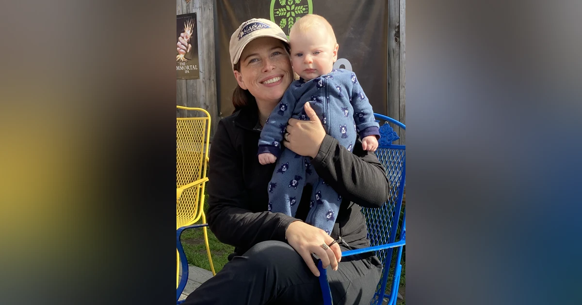S1 E63  RACHEL DANIEL - Professional Alaskan Tour Guide