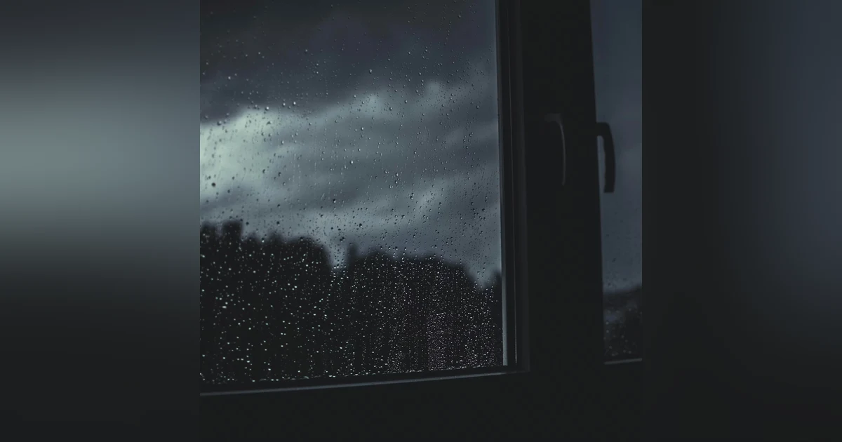 Sonido de lluvia (muy relajante) para dormir , descansar y estudiar.
