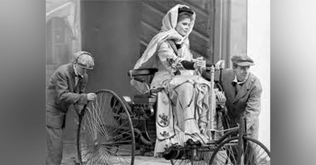BERTHA BENZ'S FAMOUS RIDE