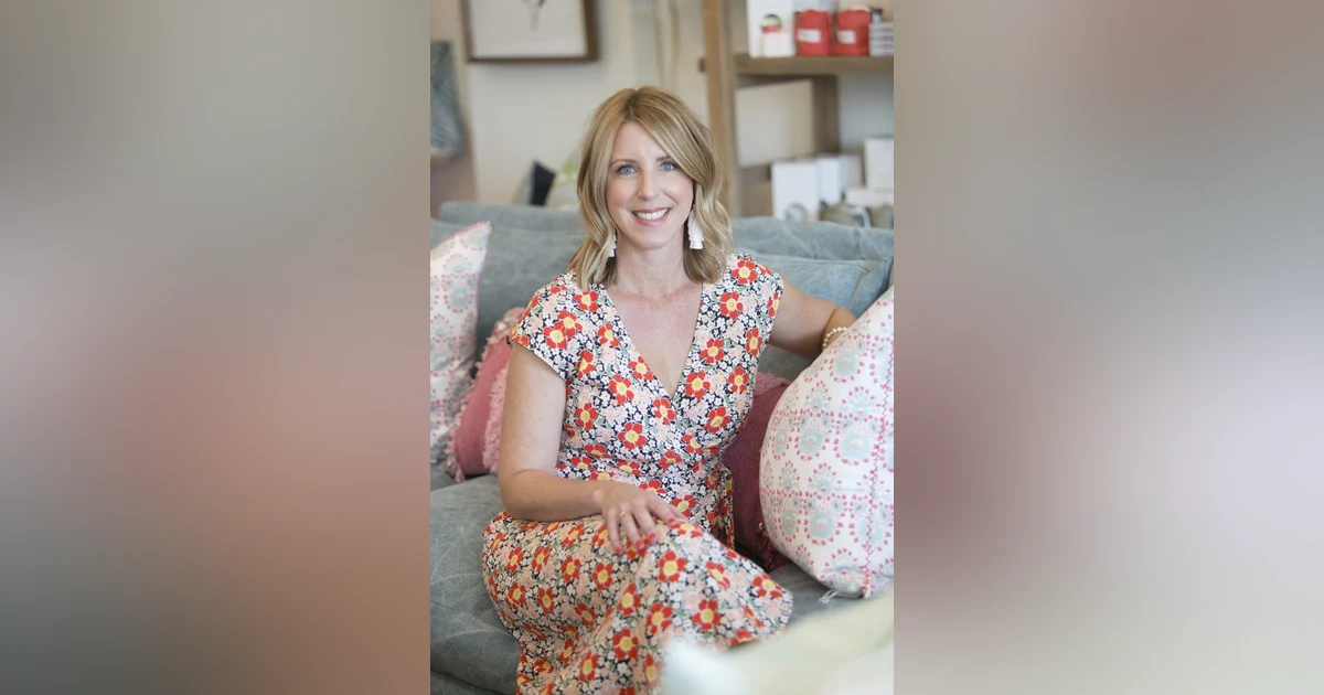 EP 154: INTERIOR DESIGN MEETS RETAIL WITH SHELLY VAN ROZEBOOM