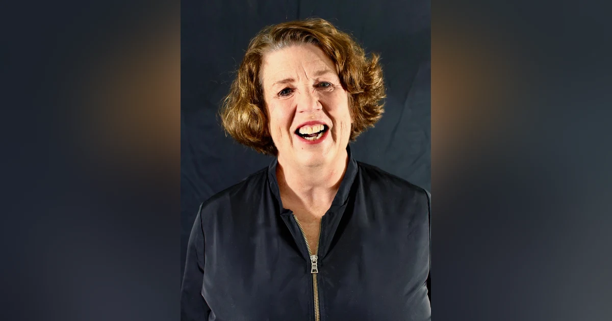 EP 142: WINDOWS MATTER WITH AMY MEADOWS