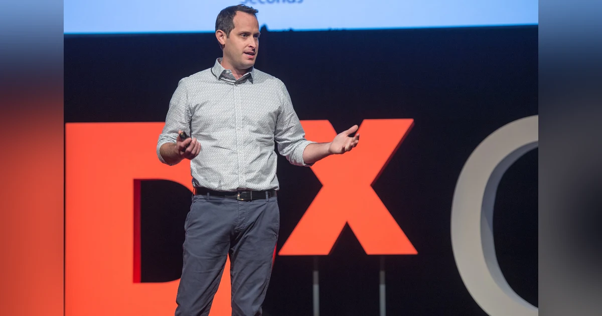 Whale 2.0: Shane Gero on decoding the language and culture of sperm whales (Part One)