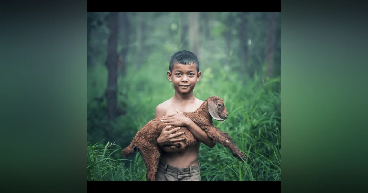 Ekla Cholo Re - A child's fight against plastic