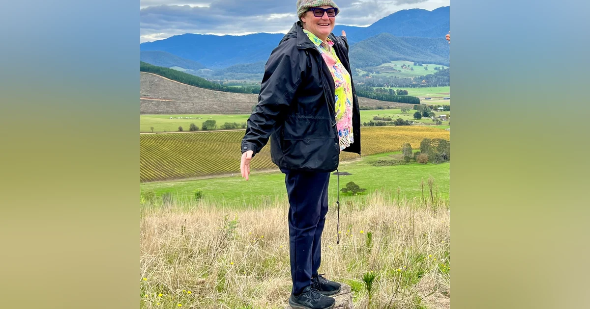 Dr. Kate Burke – Farm Boots & Urban Suits. Different Story Hopes