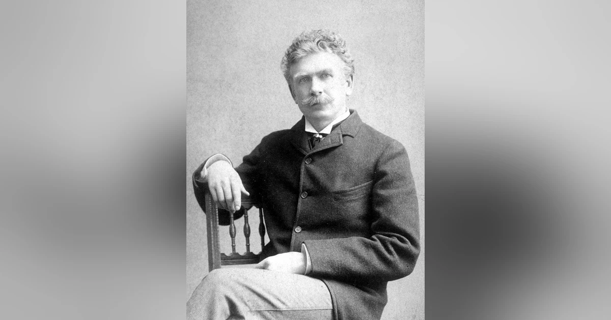 520 "An Occurrence at Owl Creek Bridge" by Ambrose Bierce