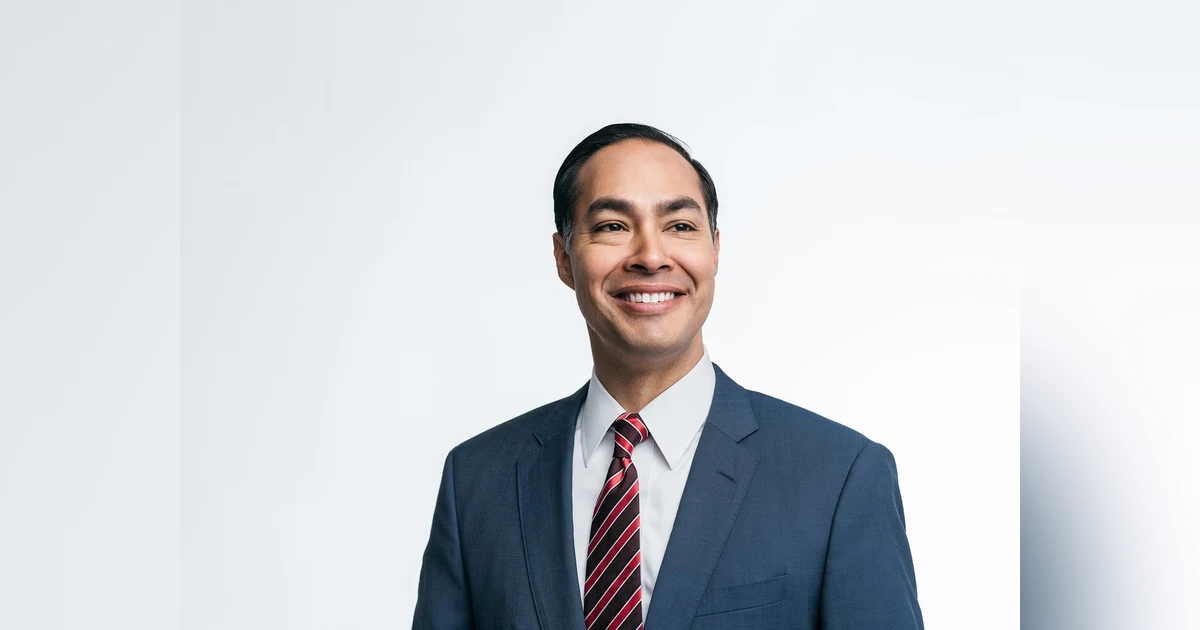 Episode 159: Catching Up with Julián Castro