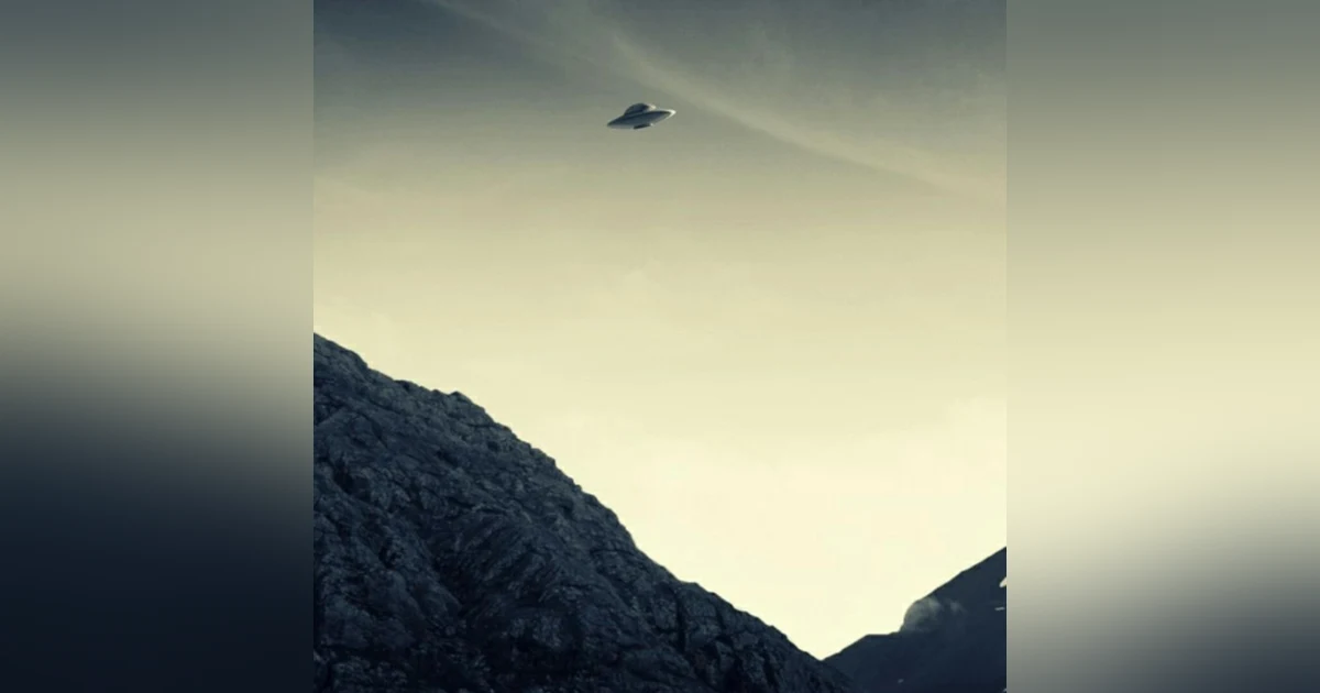 A UFO Photographed in the Italian Alps