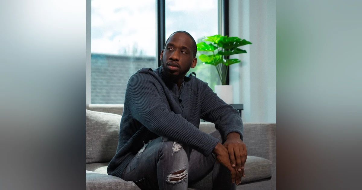 Breaking Barriers in Art: A Tale of Redemption and Diversity