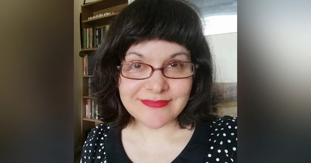 Tina Kover on 'Translators aloud' & 'The Postcard'