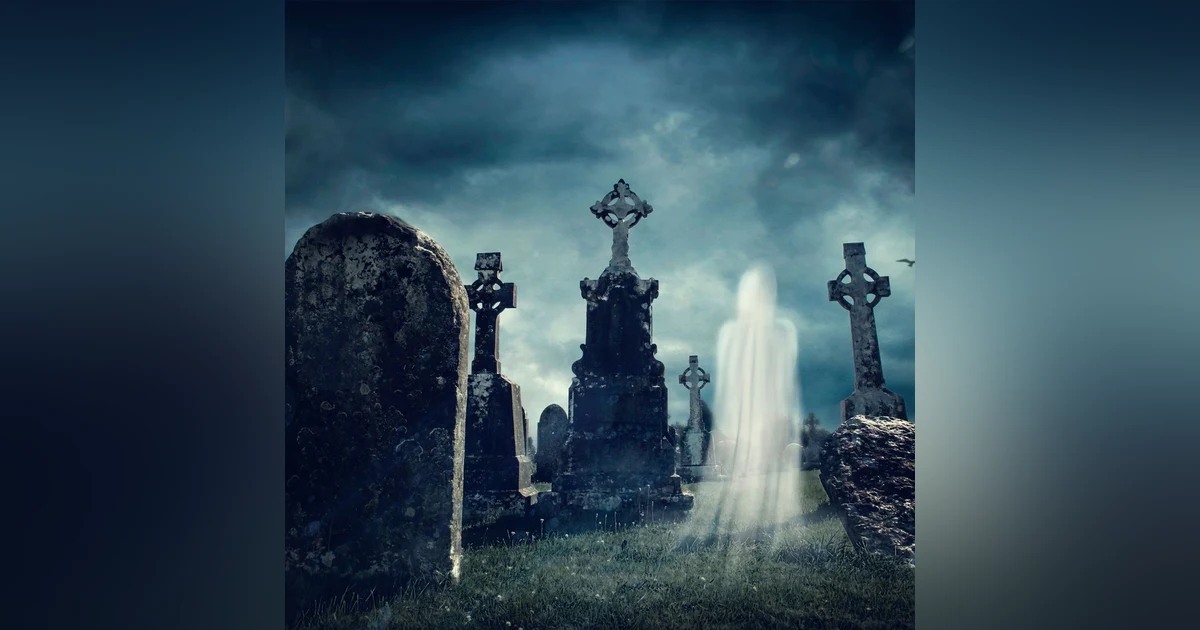 Ep.160 – Ghost in the Graveyard - On Halloween Spirits Are on the Loose!
