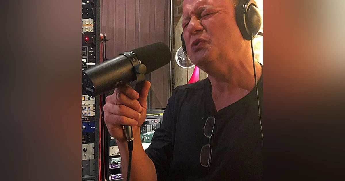 Gino Joubert (live version)
