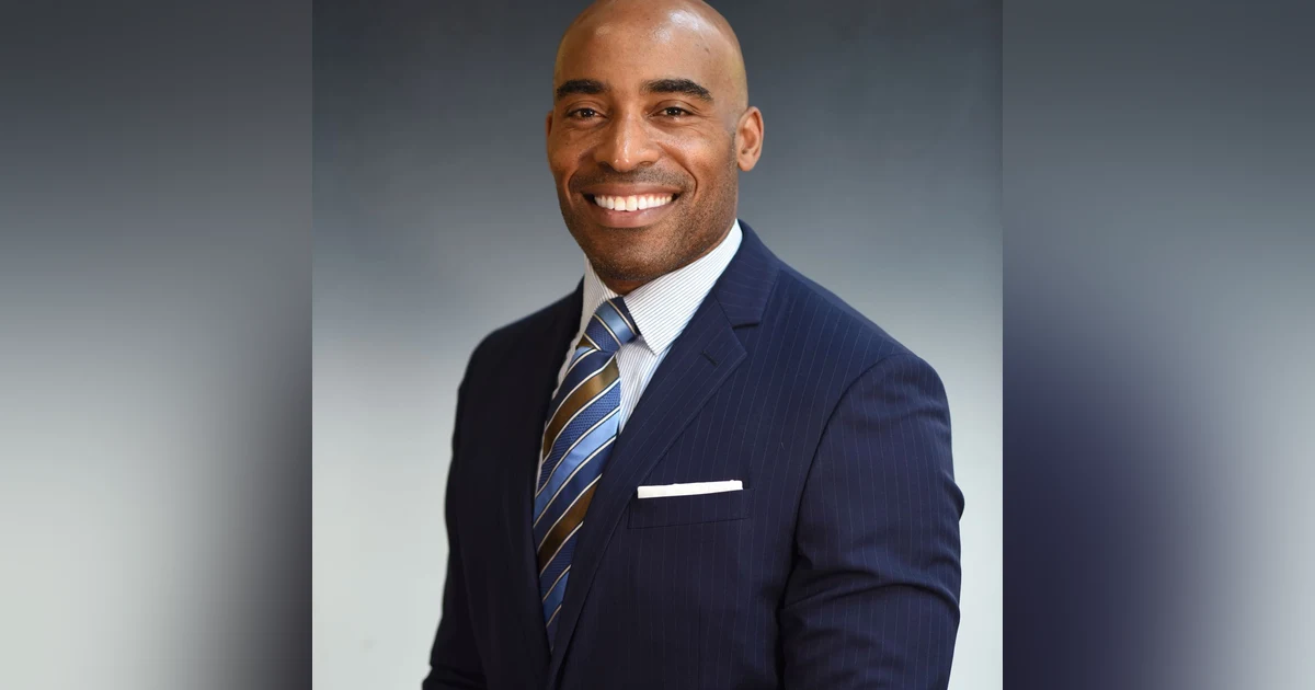 Tiki Barber NFL NY Giant top 3 career rushing receiving stat, Grove Group Management cofounder