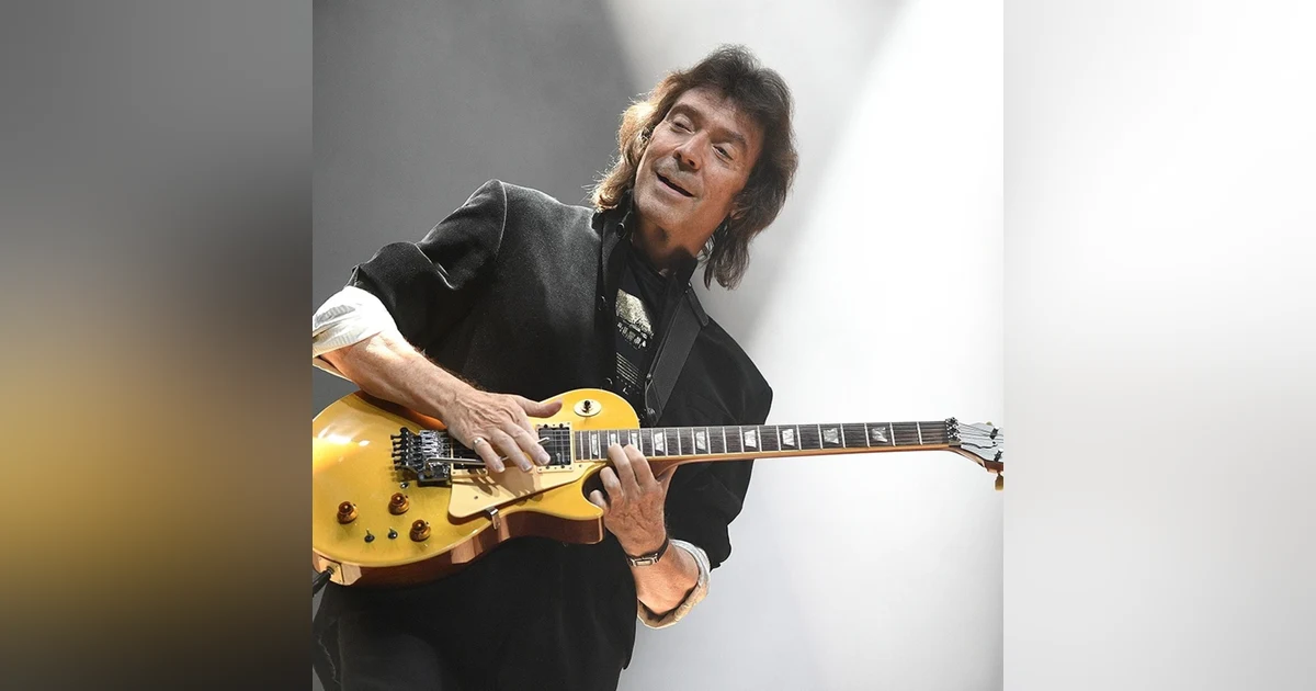 Episode 105: FLUXEDO JUNCTION - 1/31/21 (Steve Hackett of Genesis)