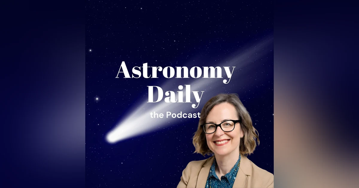 S03E166: Dazzling Comet Alert, Moon Mission Prep, and China's Ocean Rocket Success