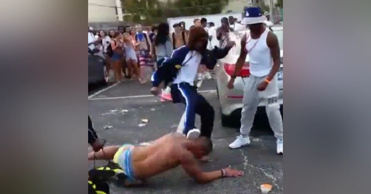 Dallas Coonboys Ain't Worth The Sweat On An Ape's Anus