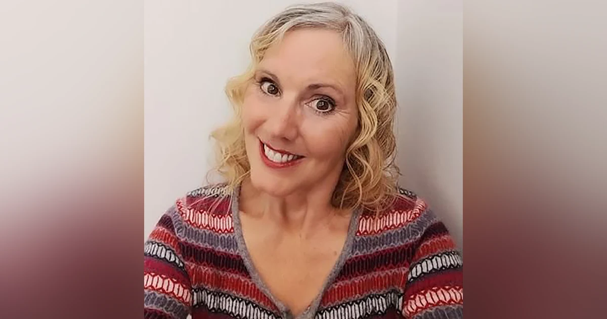 Unlock Your Inner Healer: Transform Your Life Through Holistic Wellness with Sarah Dawkins