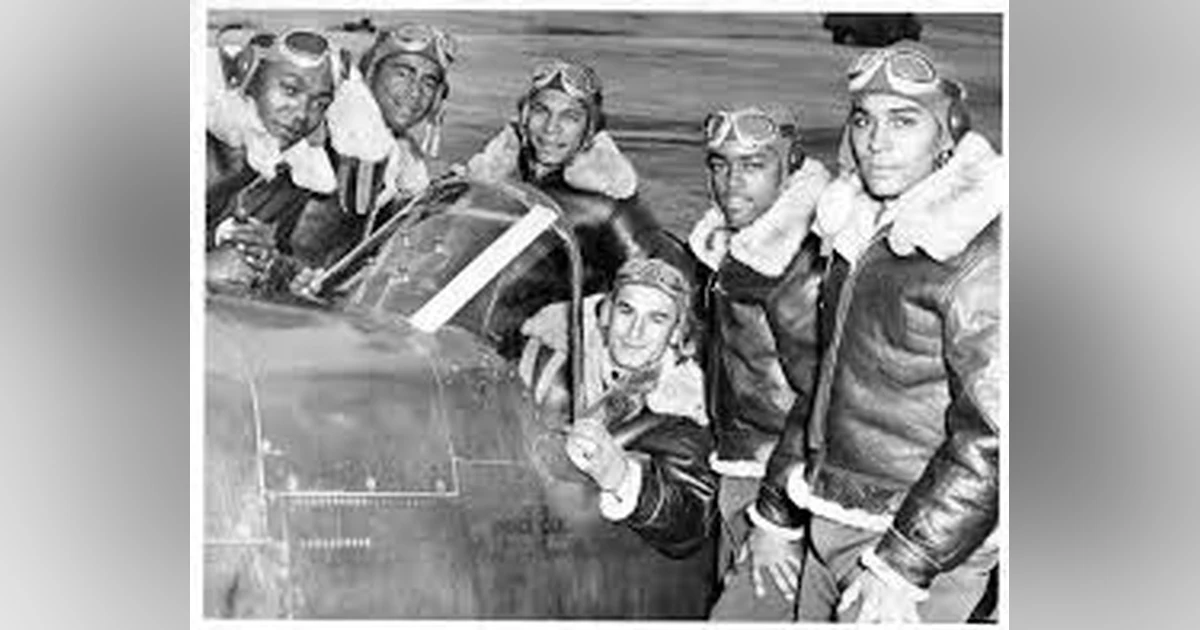 SOARING TO GLORY W TUSKEGEE AIRMAN COL HARRY STEWART- A 1001 HISTORY AUTHOR INTERVIEW