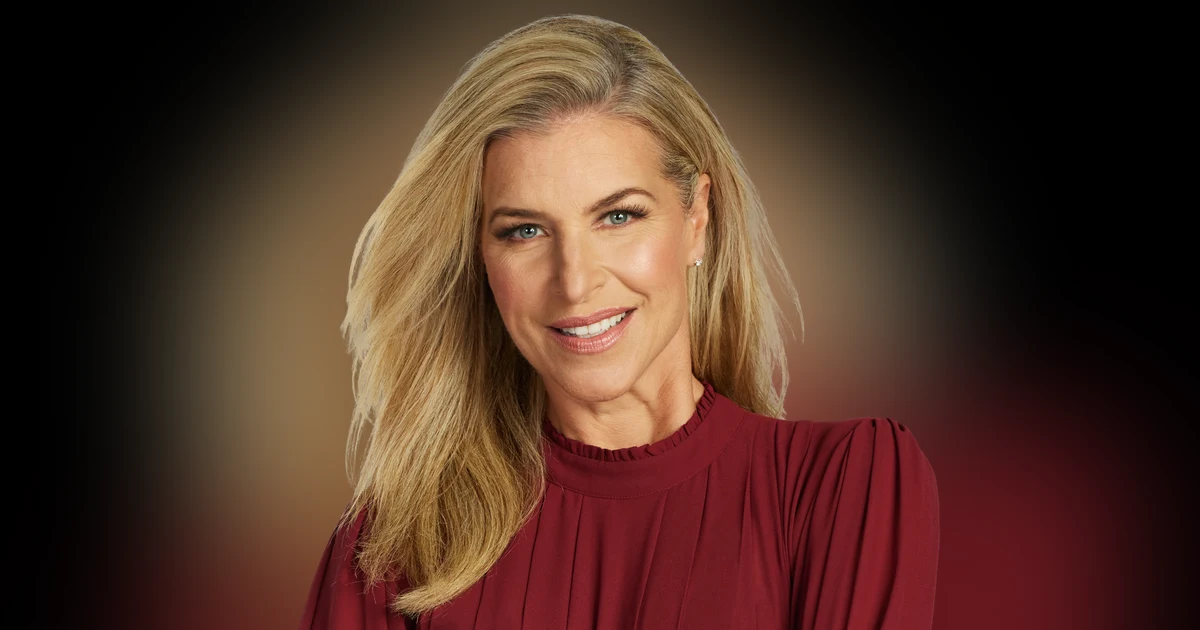 Carolyn MacKenzie, The Morning Show