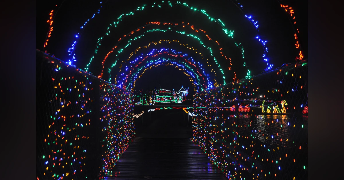 Video - Christmas in the Park - Yukon, Oklahoma