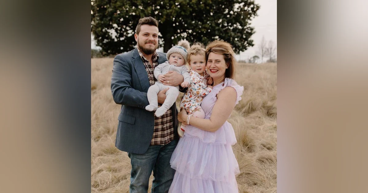 EP 206: CREATING CONNECTION AND COMMUNITY THROUGH RETAIL WITH MEGHAN