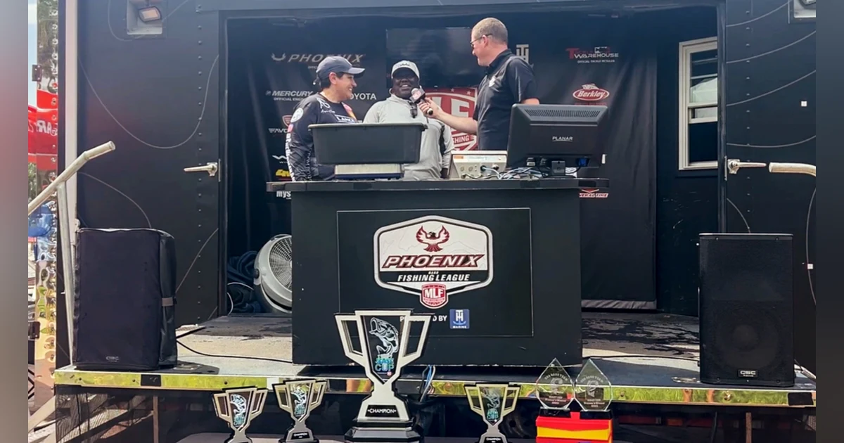 EP. 298 Idols, Gratitude, and Childhood Dreams: A Recap of Fishing the iCast Cup with Fishanistas Jeanine Blair
