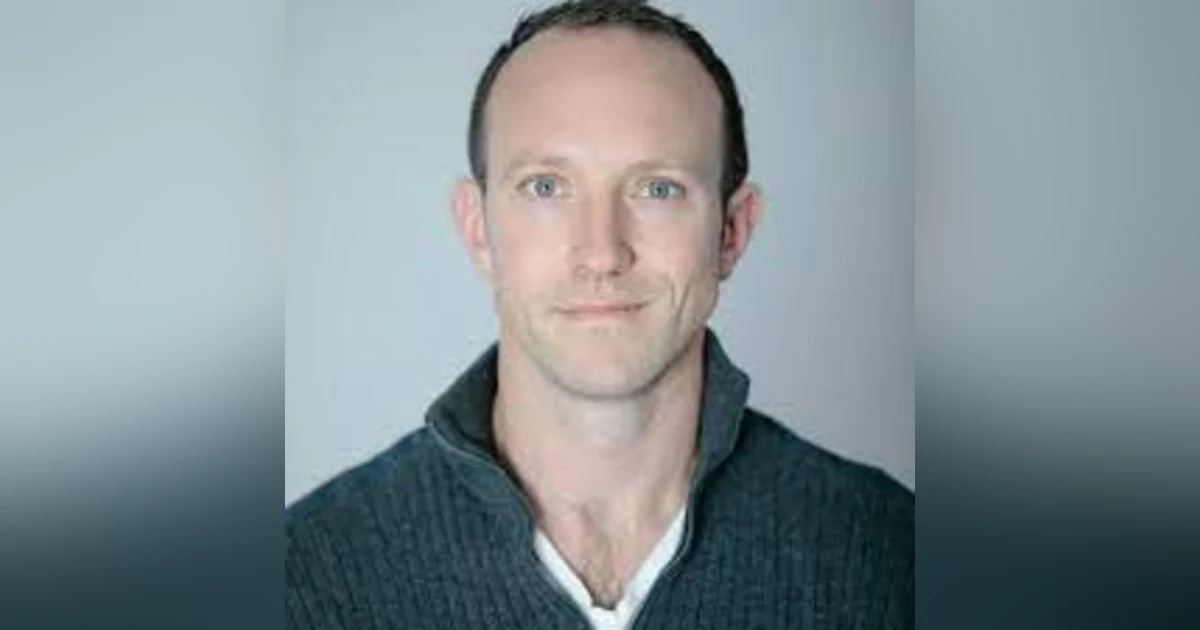 Pet food entrepreneur discusses the impact of carbs on pet obesity with Daniel Schulof
