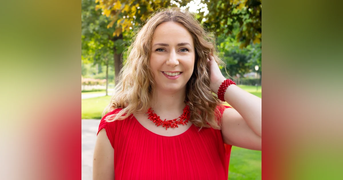 Healing Meets Marketing: Unleashing Authenticity in Business and Life with Nina Maglic