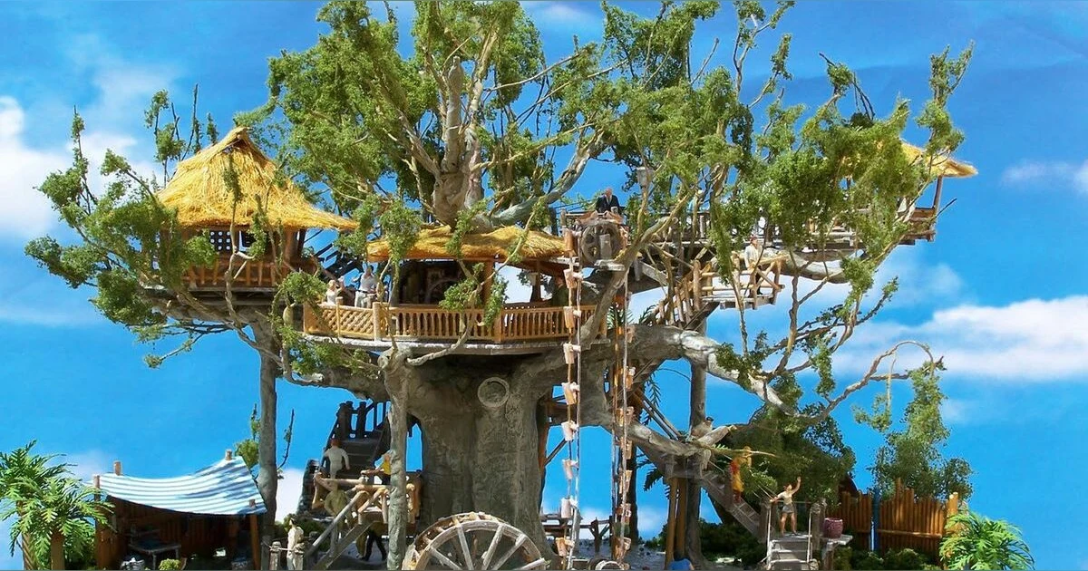 Midweek Mention... Swiss Family Robinson