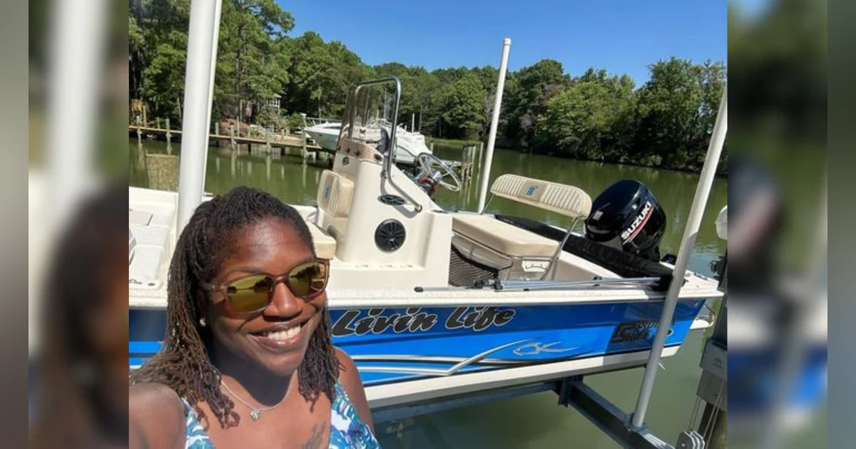 EP. 306 From New York Cop to Fishing Influencer: Patricia Clement's Unique Path to Success
