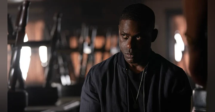 image for Sterling K. Brown Reveals He Once Nearly Had a Panic Attack During His First Big Press Interview